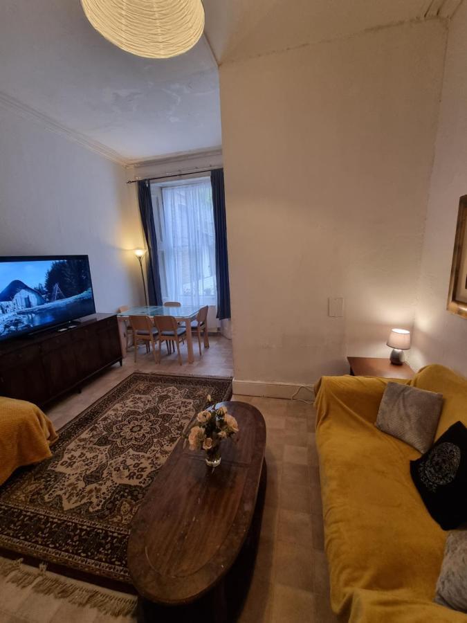 Large Flat Next To Port, Cliffs, Beach With Parking Dover Eksteriør bilde
